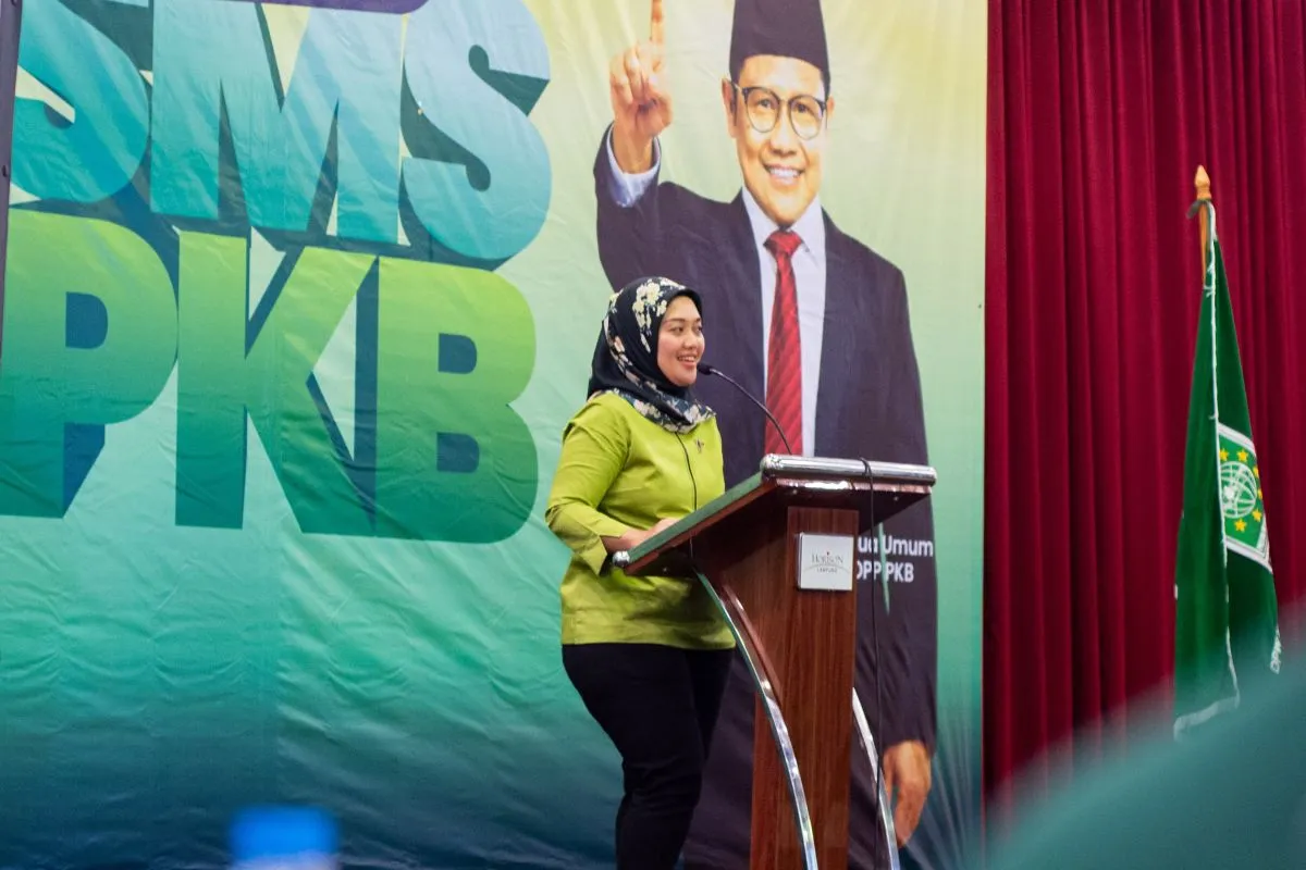 Krisis Industri Padat Karya: Ancaman PHK Massal dan Tuntutan Solusi Pemerintah
