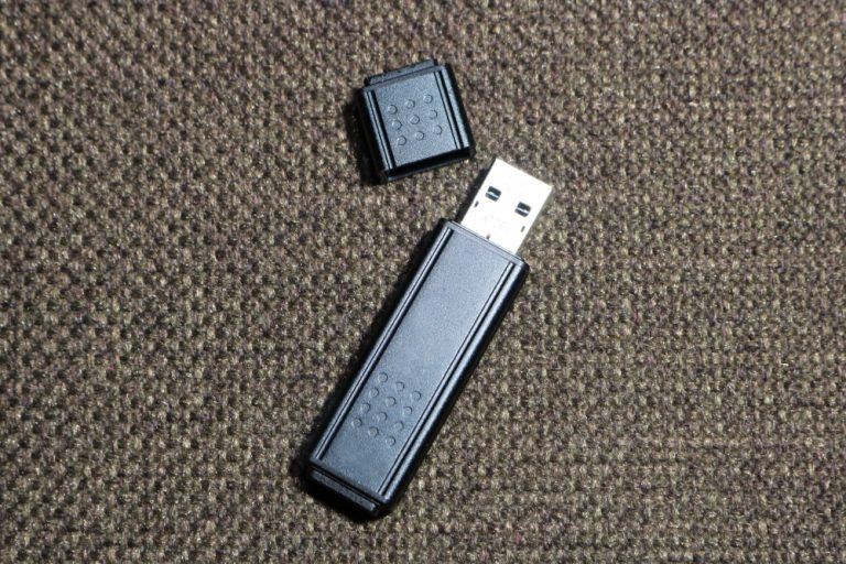 USB drive