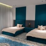 Memasang wall panel